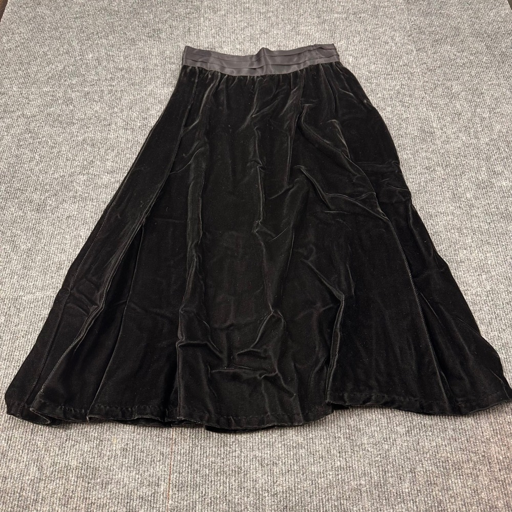 Vintage Gunne Sax Velvet Midi Skirt Size 9 26in Satin Trim Pleated A-Line Black